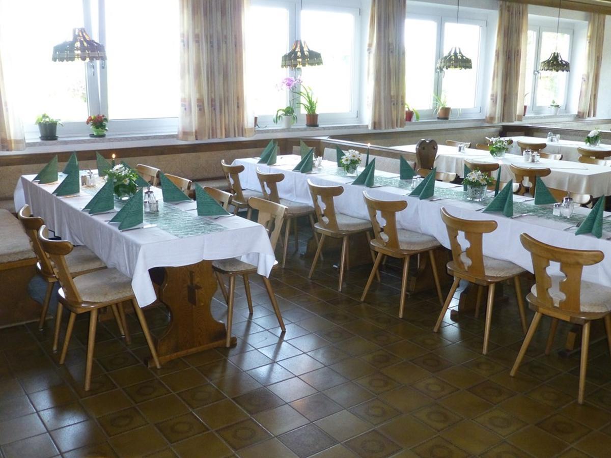 Landgasthof "Altes Haus" 발드문첸 외부 사진